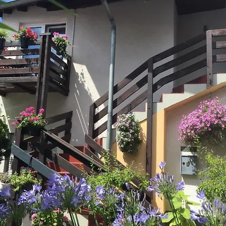 Gaestehaus Klaus 3* מנדיג