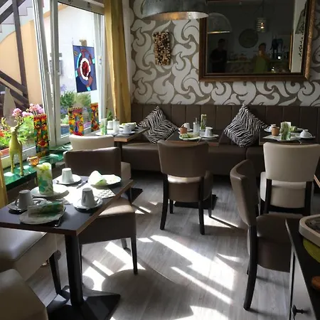 Gaestehaus Klaus Bed and Breakfast 3*