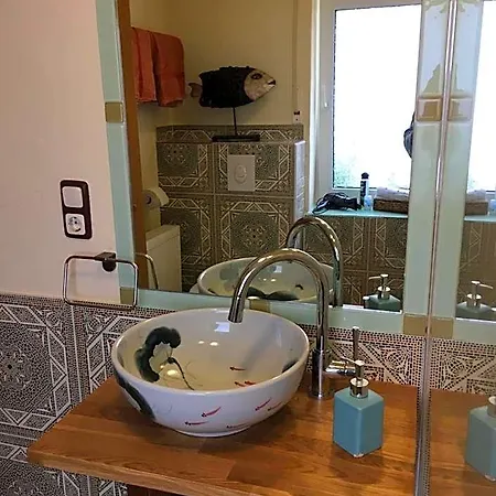 Gaestehaus Klaus לינה וארוחת בוקר 3*