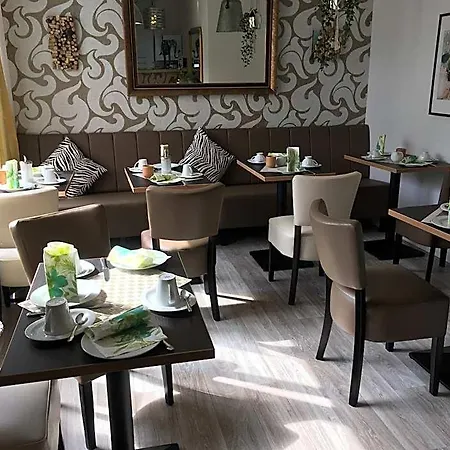 Gaestehaus Klaus 3* מנדיג