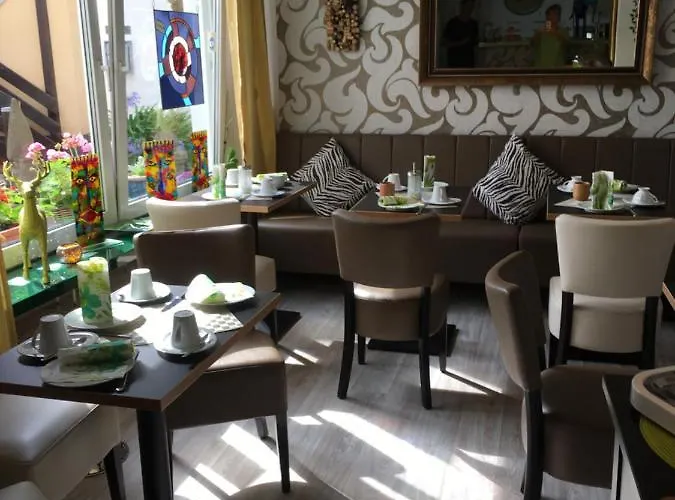 Gaestehaus Klaus Couette-café 3*