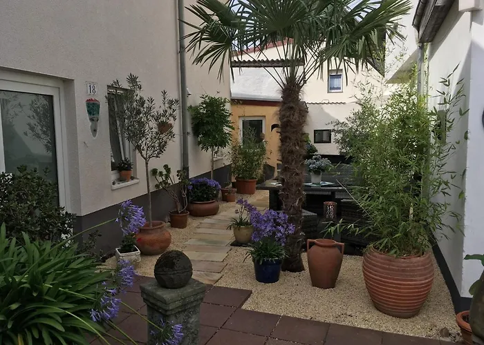 לינה וארוחת בוקר Gaestehaus Klaus