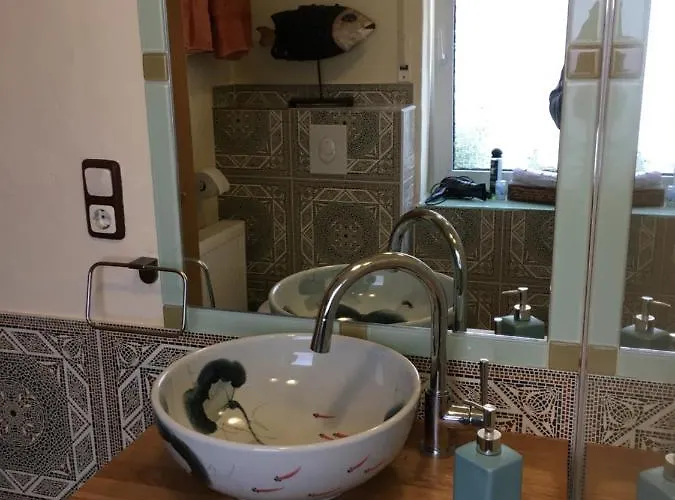 Gaestehaus Klaus לינה וארוחת בוקר